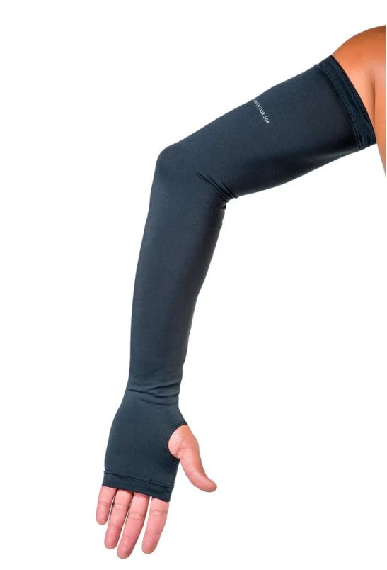 Sports sleeves for cycling and running | UV protection and light compression